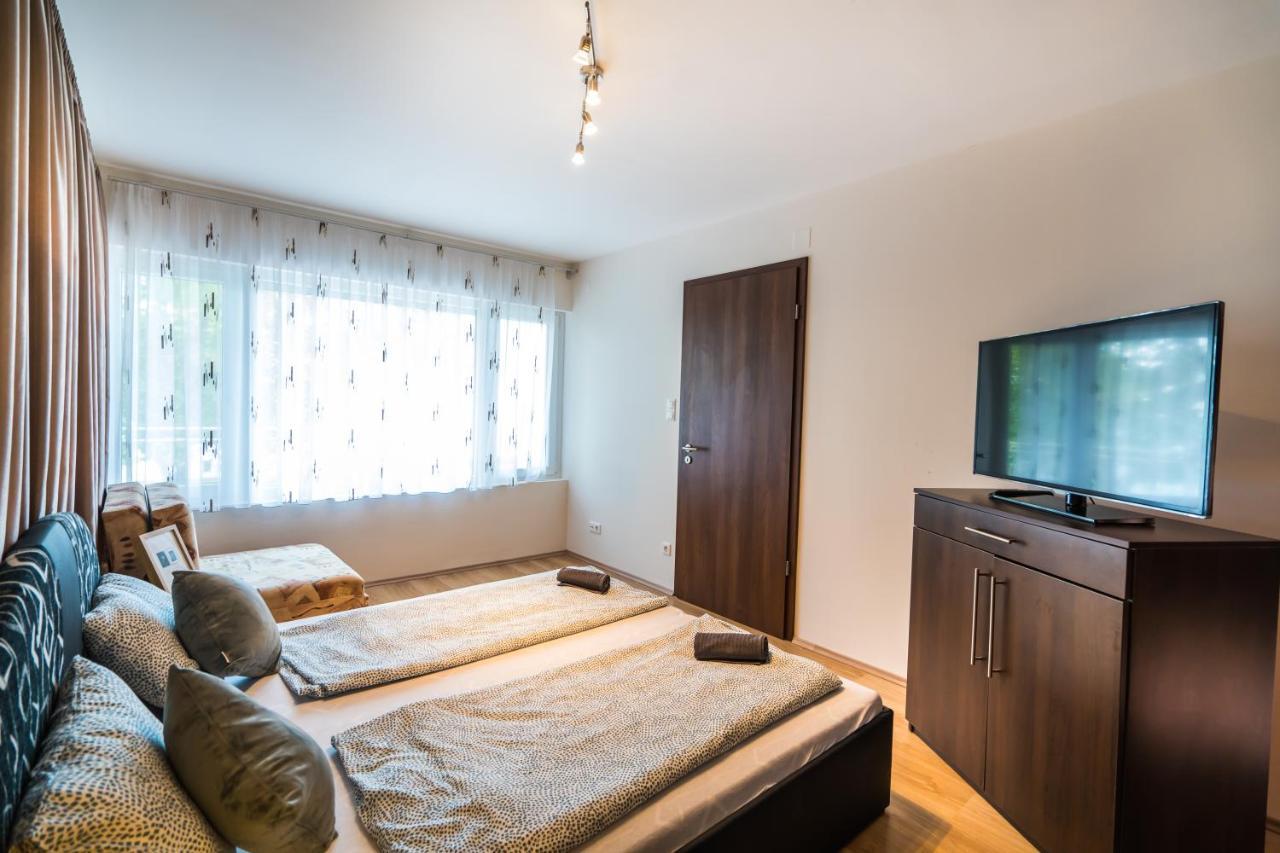 Siesta Sziget - Balaton-Parti Apartmanok Siofok Bagian luar foto