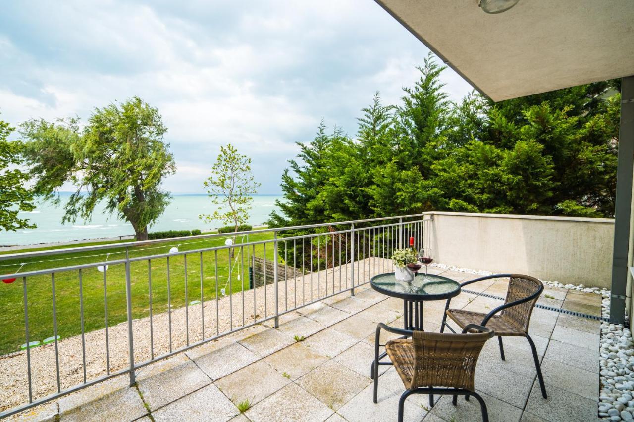 Siesta Sziget - Balaton-Parti Apartmanok Siofok Bagian luar foto