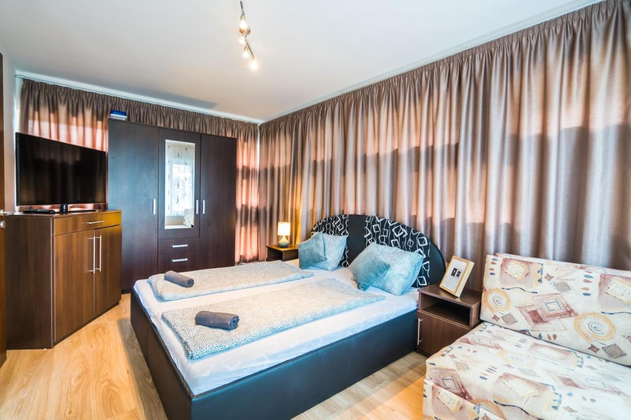 Siesta Sziget - Balaton-Parti Apartmanok Siofok Bagian luar foto
